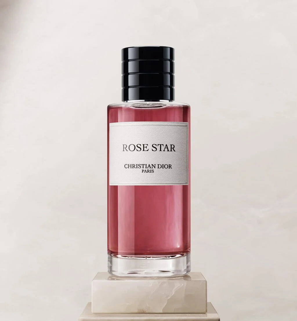 Rose Star
Eau de parfum mixte - notes florales et ambrées