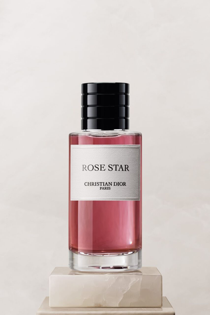 Rose Star
Eau de parfum mixte - notes florales et ambrées