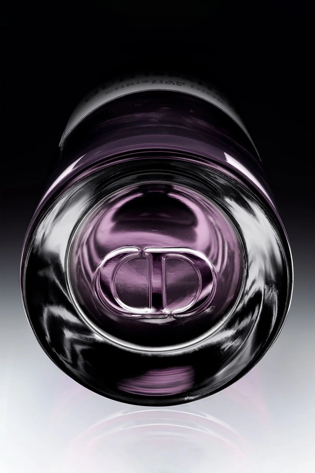 Gris Dior
Eau de parfum mixte - notes chyprées