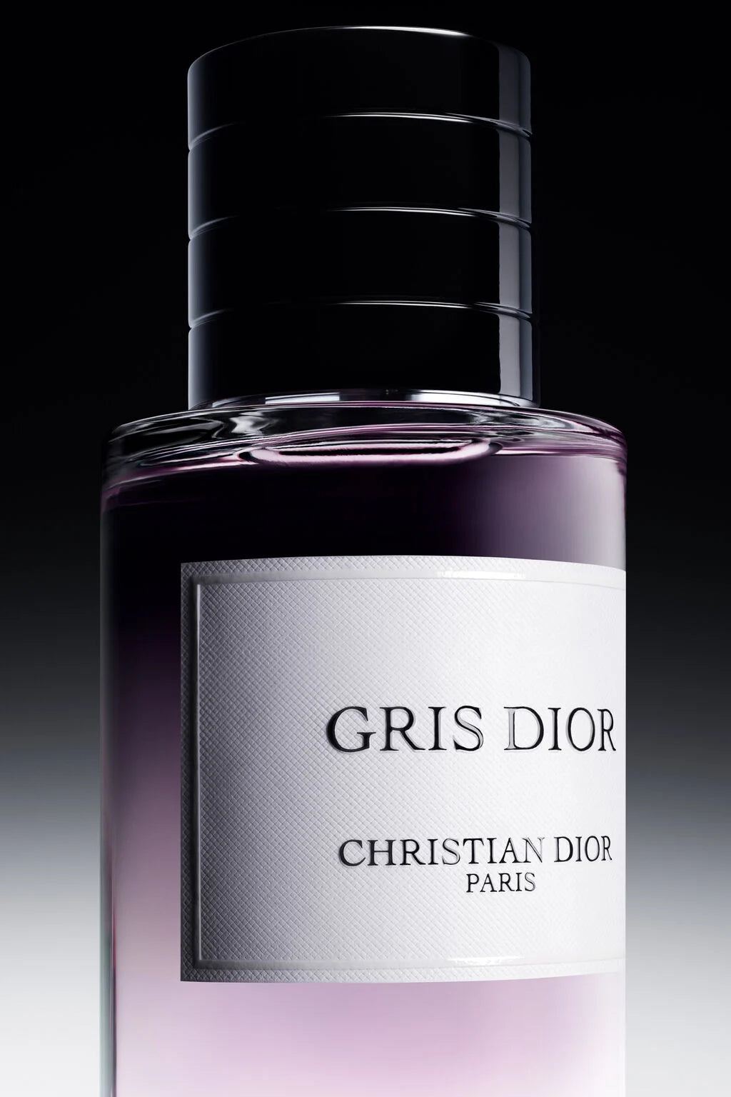 Gris Dior
Eau de parfum mixte - notes chyprées